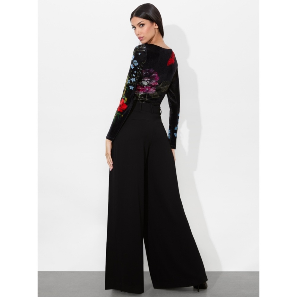 Alice + Olivia Delaina Long Sleeve Top In The Wind Floral Butterfly M NWT $275 - Picture 3 of 12